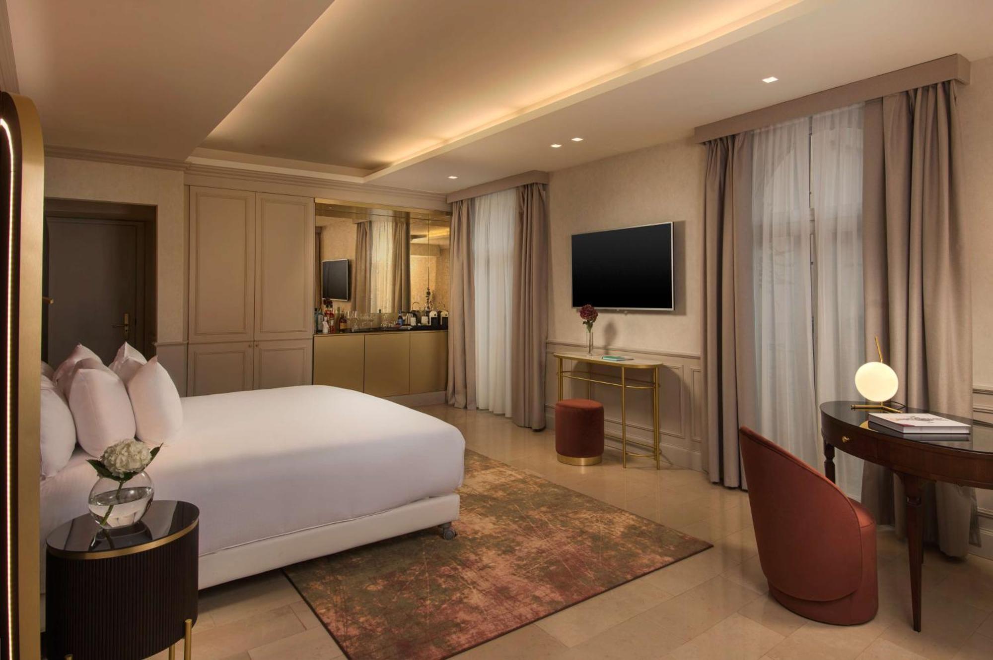 Nh Collection Palazzo Hotel 5*
